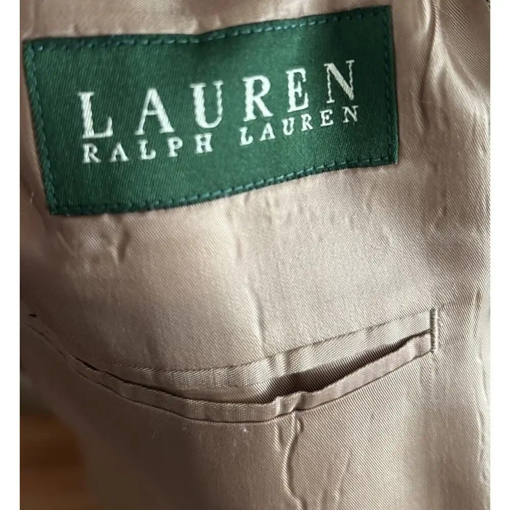 Lauren Ralph Beige Lauren Silk Wool Blazer  Size 44S Preppy Old Money